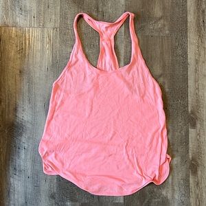 Lululemon Women’s tank size 6